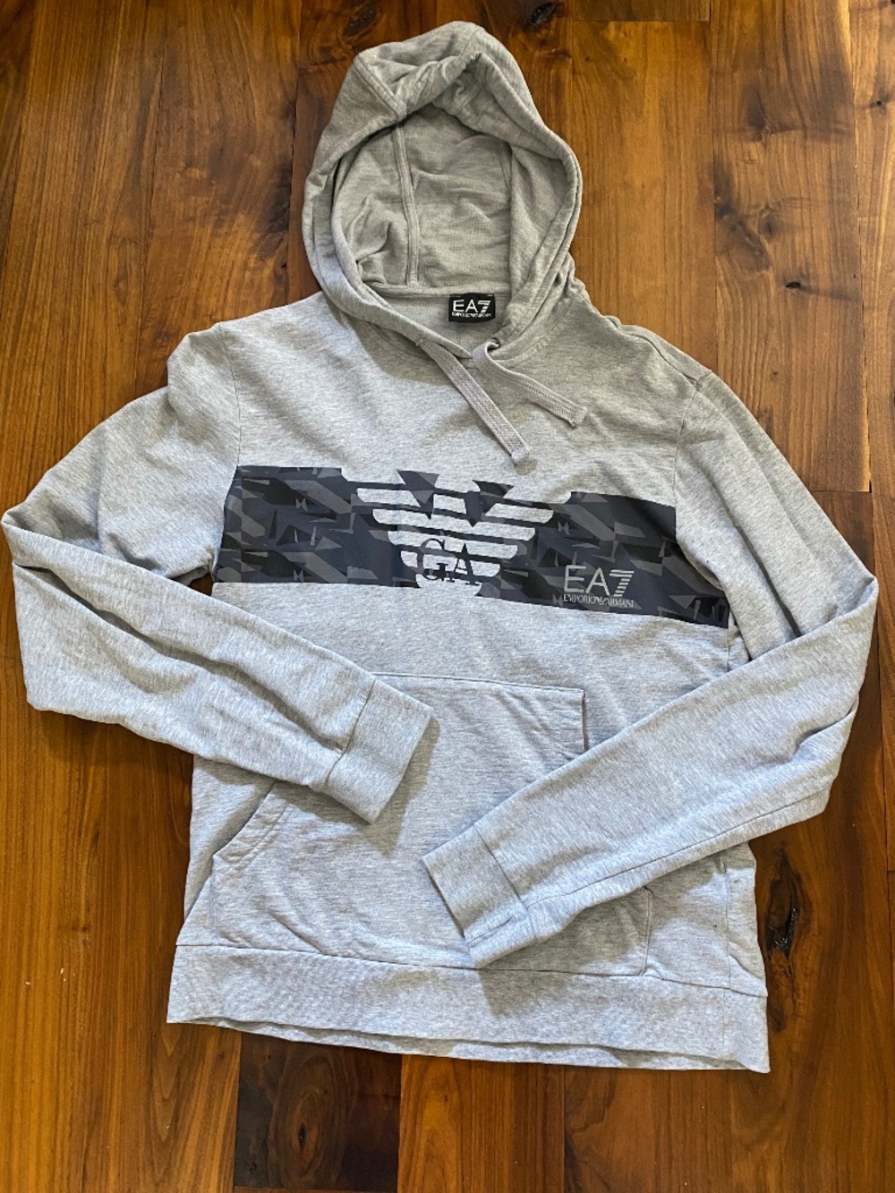 EA7 Emporio Armani Train Graphic Series Hoodie